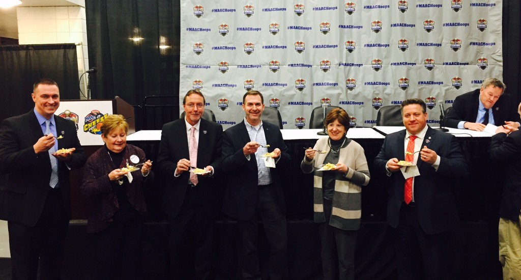 . Pictured sampling mac-n-cheese from Mazzone Hospitality is (L to R) Brian Fabre, Community Relations Specialist, Hannaford Supermarkets; Michele Vennard, President and CEO, the Albany County Convention & Visitor’s Bureau; Bob Belber, General Manager, Times Union Center; Ross Levi, Vice President of Marketing Initiatives, Empire State Development; Albany Mayor Kathy Sheehan; Albany County Executive Dan McCoy; and MAAC Commissioner Richard Ensor.