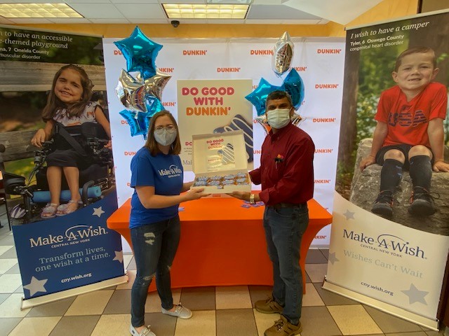 Southern Tier Dunkin’ Franchisee Mayur Kaneria (right) and Southern Tier Wish Kid Allie Bowen (left)