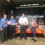 DUNKIN’ DELIVERS $7,500 IN GIFT CARDS TO CAPITAL REGION FIRE DEPARTMENTS IN CELEBRATION OF PAY IT FORWARD DAY