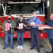 DUNKIN’ DELIVERS $7,500 IN GIFT CARDS TO CAPITAL REGION FIRE DEPARTMENTS IN CELEBRATION OF PAY IT FORWARD DAY